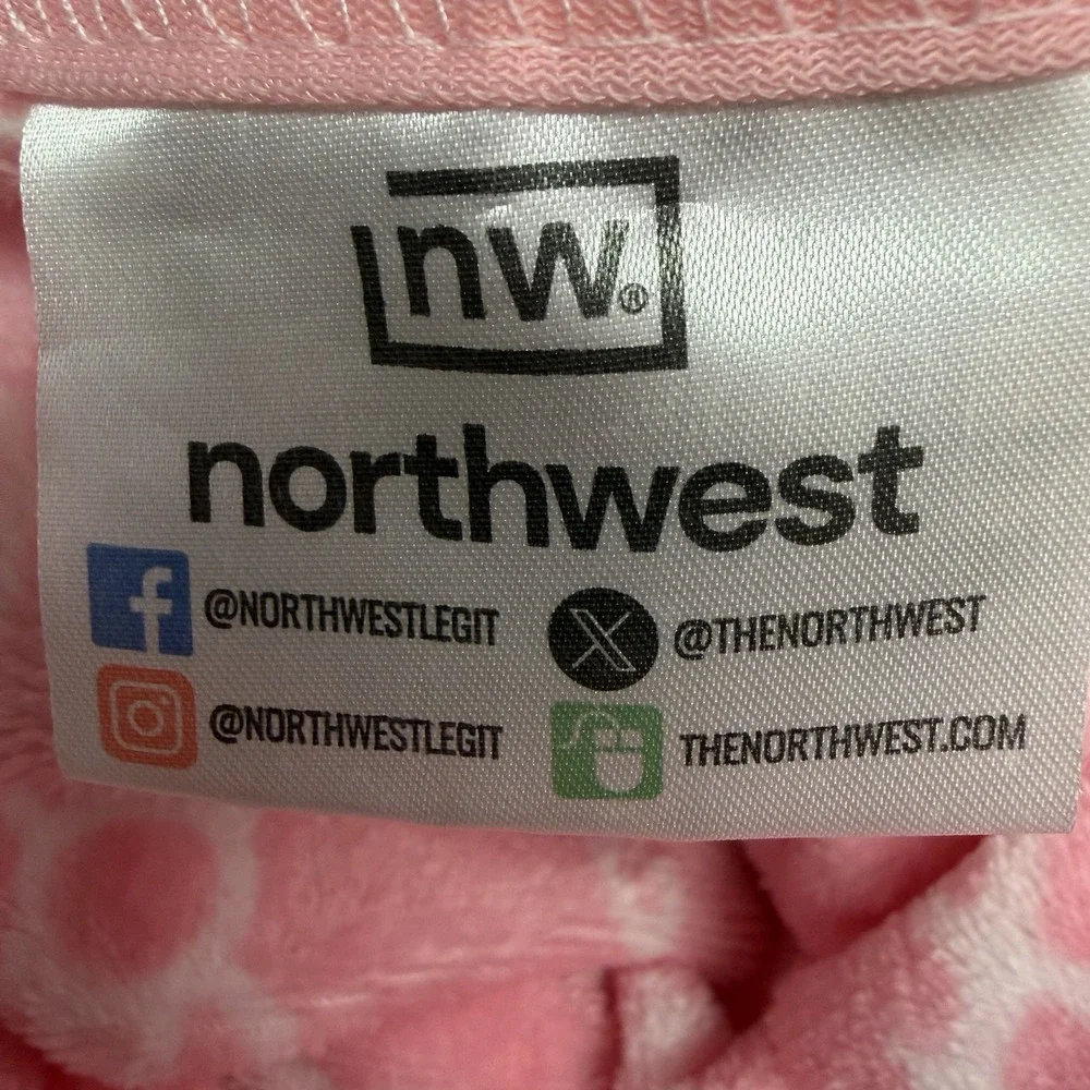 Northwest Hello Kitty Throw Blanket Kids OS Pink Fleece Sanrio Kawaii Decor